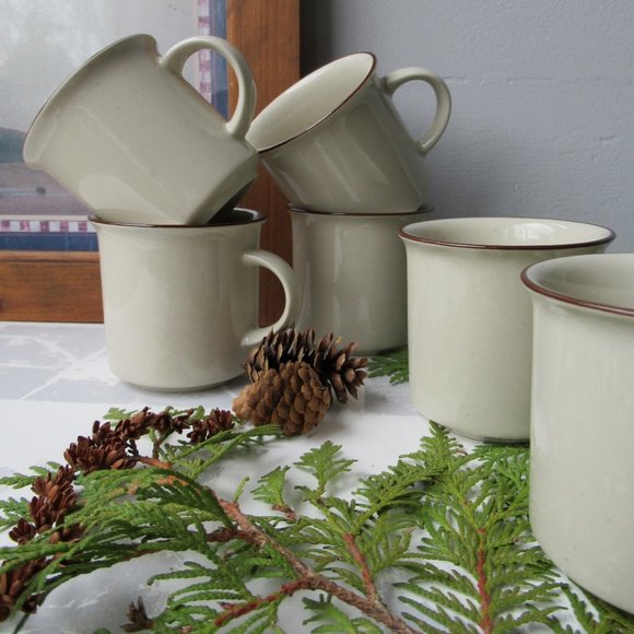 Stoneware 6 Mugs by Carla, Japan - Picture 8 of 13